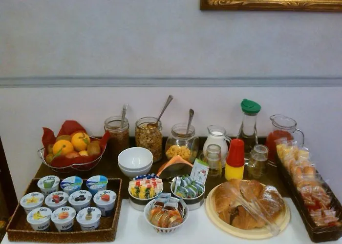 Residenza Sciarra Oda ve Kahvaltı 4*