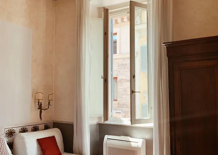 Oda ve Kahvaltı Residenza Sciarra Roma